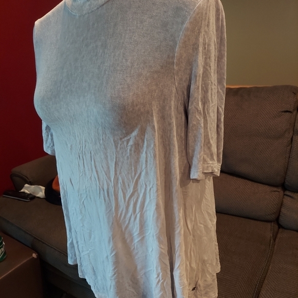 American Eagle Soft & Sexy Tshirt Ombre Size Medium - Picture 3 of 10